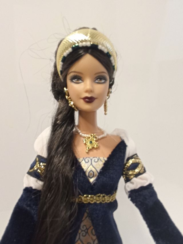 BARBIE PRINCESA OF RENAISSANCE