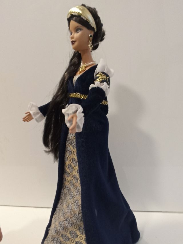 BARBIE PRINCESA OF RENAISSANCE