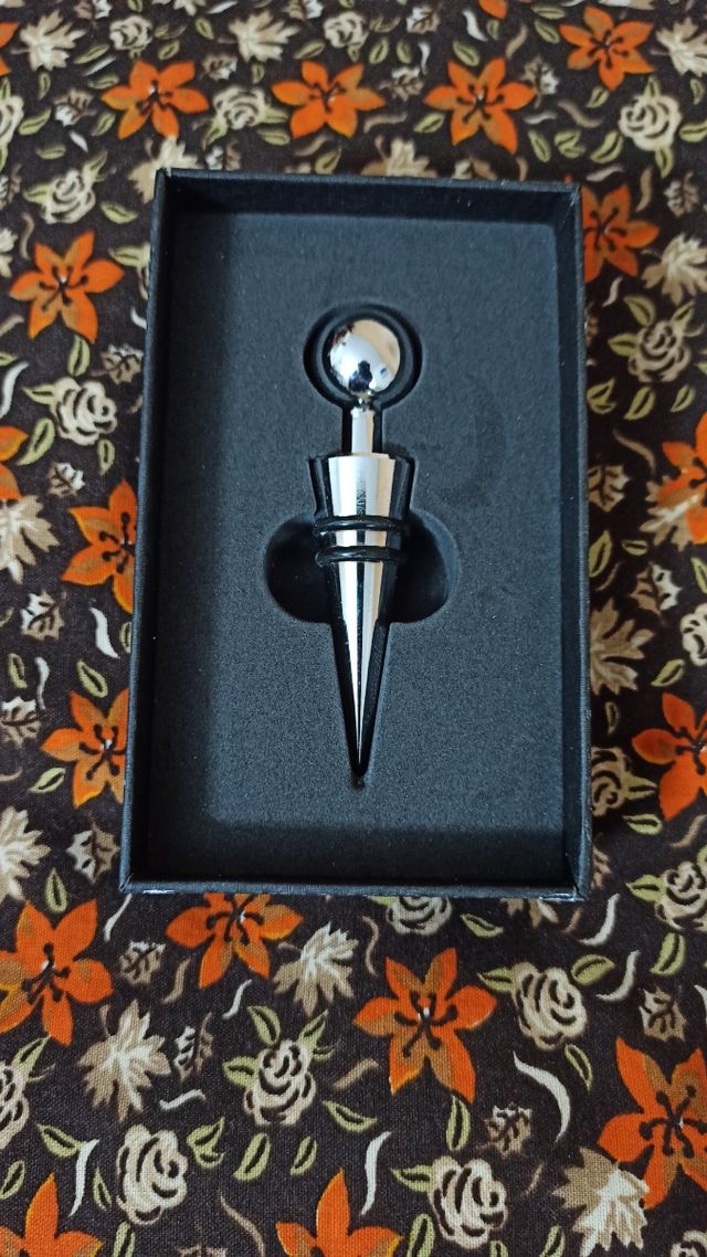 Tapón metálico para botellas