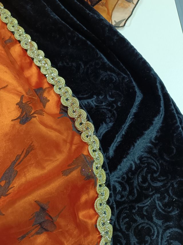 Disfraz Halloween  y juego madera