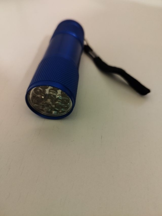 Set de regalo de cuchillo y bateria. Nuevo