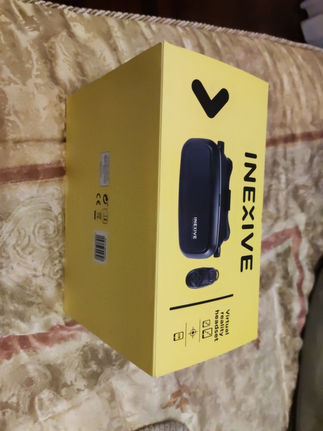 Virtual reality headset