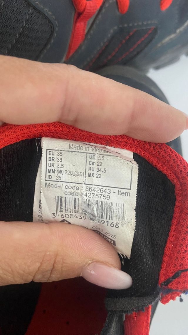 Botas de montaña niño