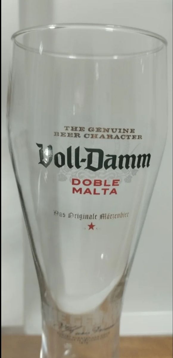 Copa Voll Damm doble malta