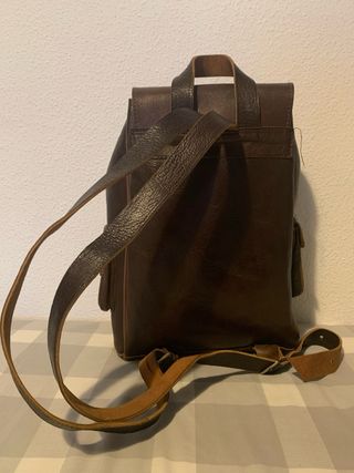 Mochila de cuero