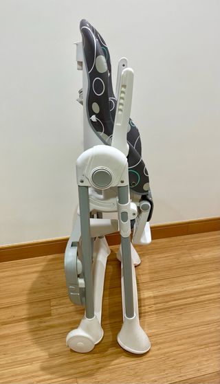 Trona evolutiva plegable