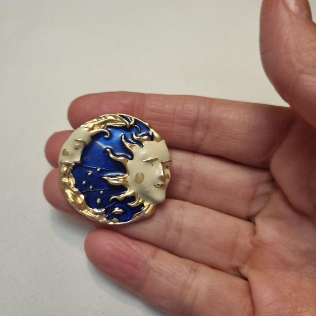 Broche sol y luna Nuevo