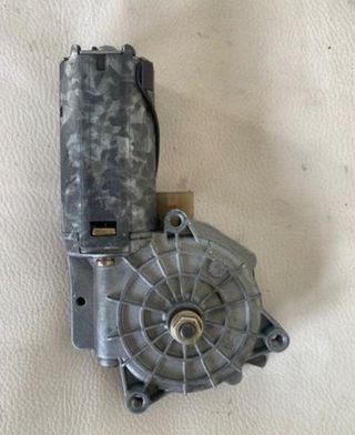 Motor parabrisas trasero Volkswagen T4 (1991-2003)