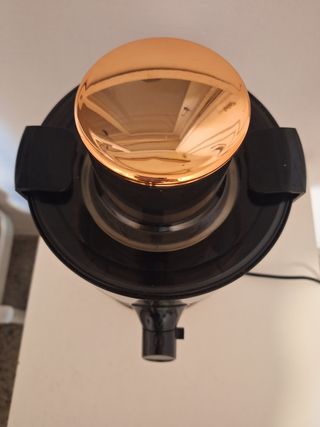 Extractor de frutas y verduras Cecotec