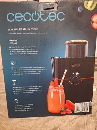 Extractor de frutas y verduras Cecotec