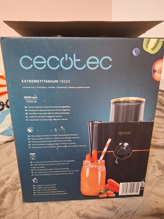 Extractor de frutas y verduras Cecotec