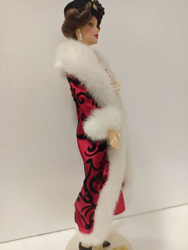 BARBIE ANTIGUA DE EPOCAS PASADAS