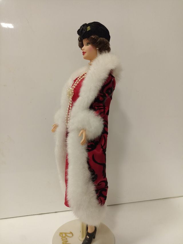 BARBIE ANTIGUA DE EPOCAS PASADAS