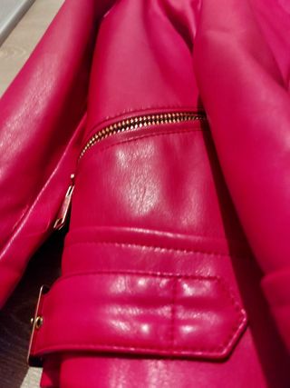 Chaqueta simulación cuero roja