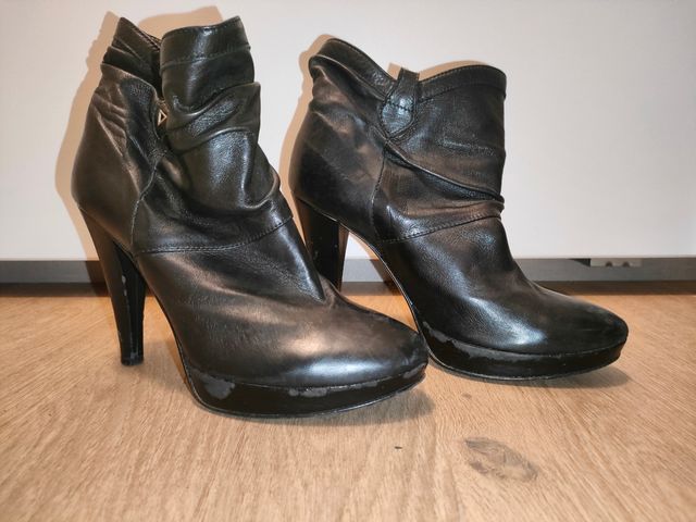 Stivaletti con tacco