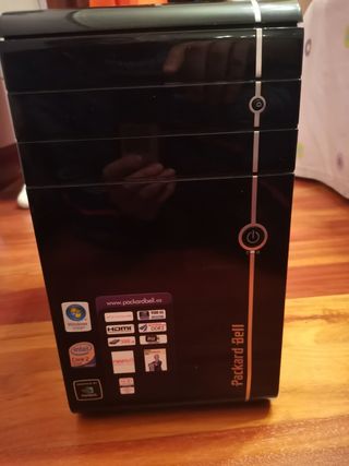 Semitorre Packard bell Intel core 2 quad