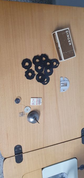 Máquina de coser Singer 258