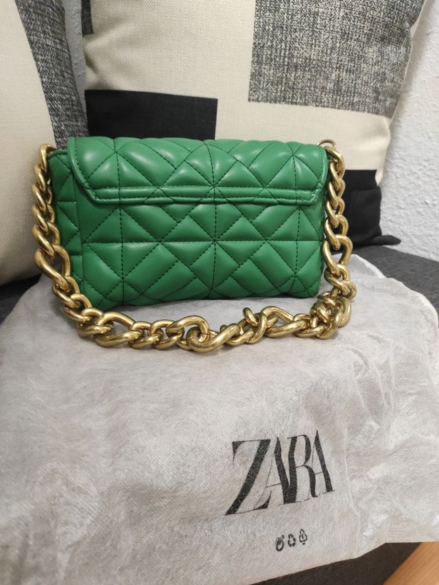 Bolso Zara de segunda mano por 10 EUR en Gijón en WALLAPOP