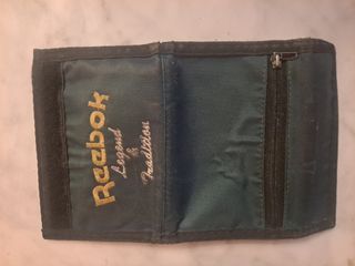 Cartera Reebok