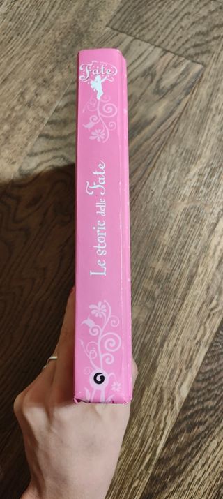 Libro per bambini "Le storie delle fate"