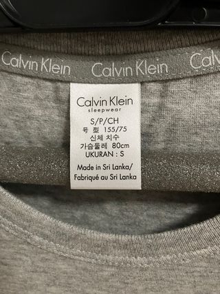Camiseta Calvin Klein