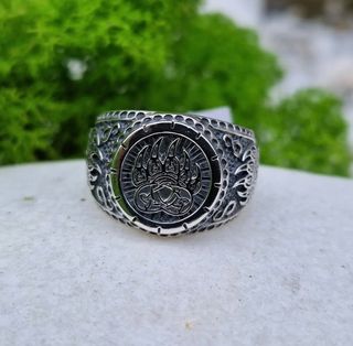 Anillo de plata “Garra de oso “