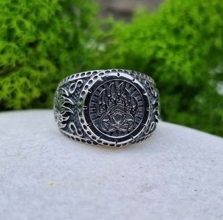 Anillo de plata “Garra de oso “