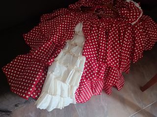 Traje de sevillana 