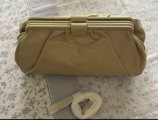 Maxi bolso piel boquilla - Zara 