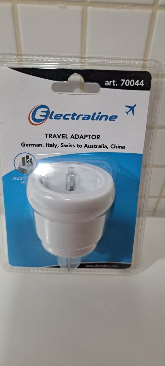 Adaptador enchufe Australia y China