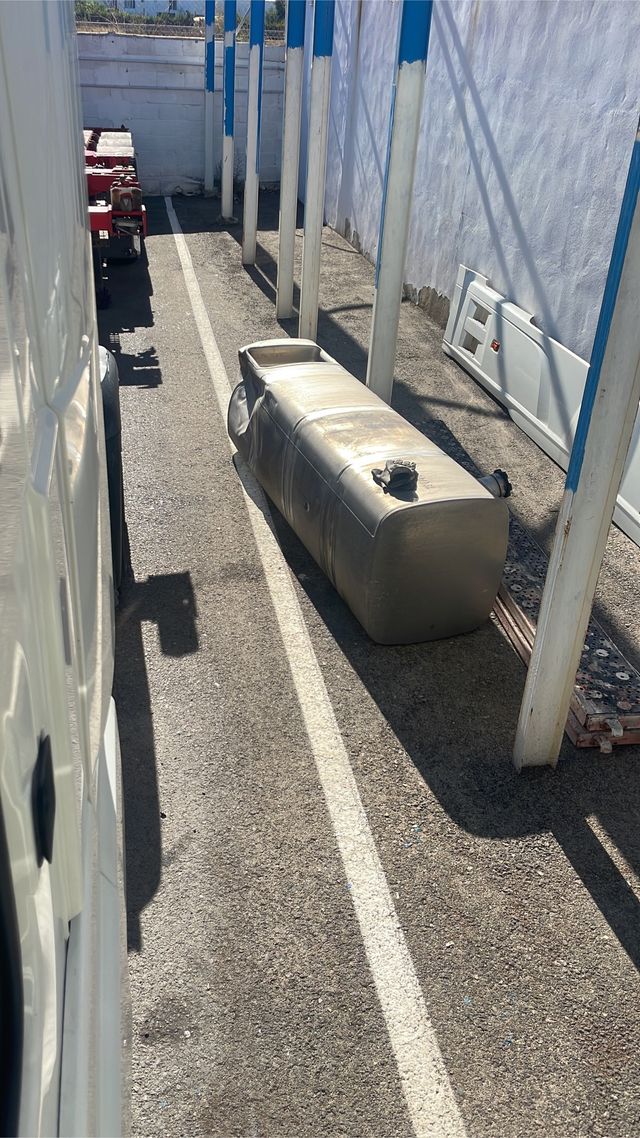 SERBATOIO DAF XF 890 LITRI