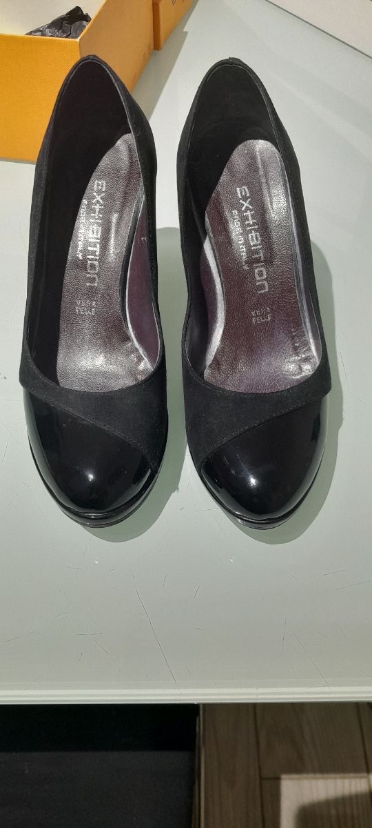 Scarpe di pelle vera