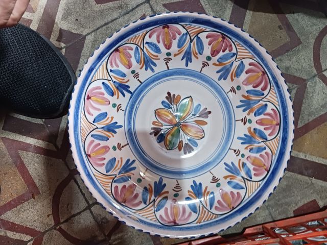 platos para colgar de porcelana