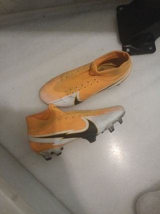 Botas de futbol