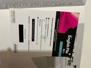 LIBRO INGLES "ENGLISH FILE B2.1"