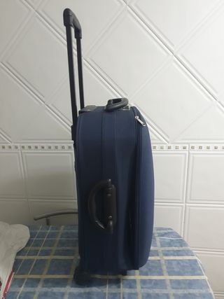 MALETA DE VIAJE CON RUEDAS AZUL!!
