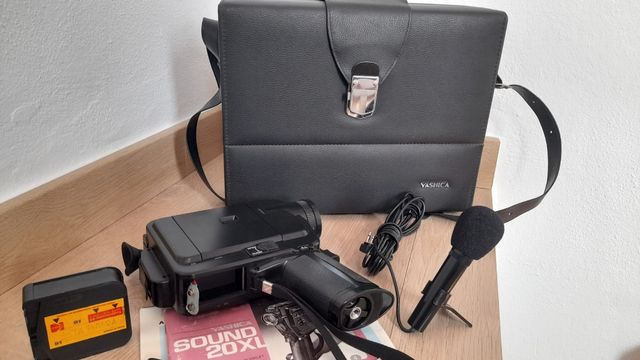 Tomavistas Yashica