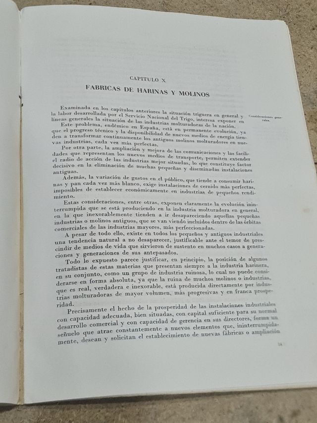 Libro  veinte años  de actuación.  1959