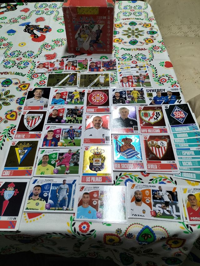 Cromos de la liga este