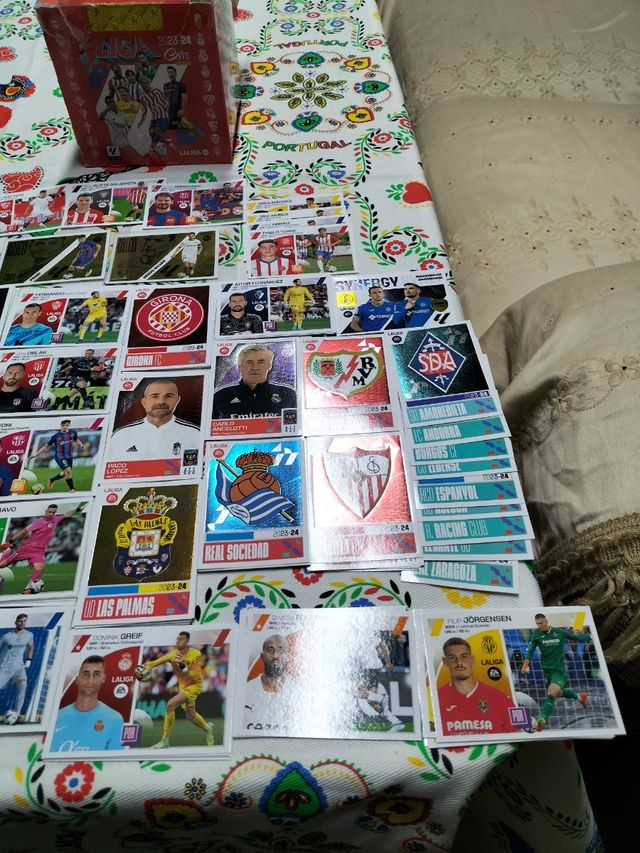 Cromos de la liga este
