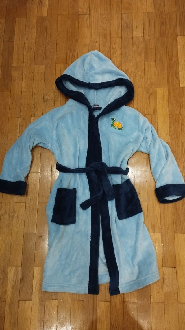 Bata niño 6-8 marca Lupilu talla 122-128