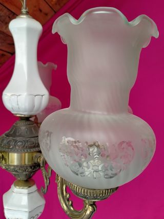 Lampara de araña (52 de diámetro × 66 de altura)