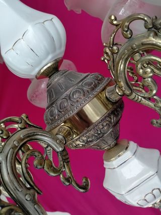 Lampara de araña (52 de diámetro × 66 de altura)