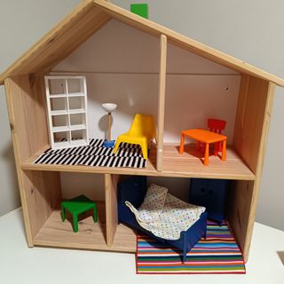 Mobiliario de casita de muñecas