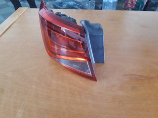 Farolim traseiro esquerdo Seat Leon ST