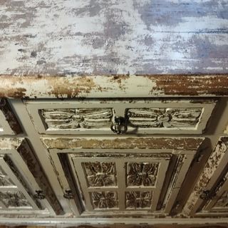 Ristrutturazione credenza vintage