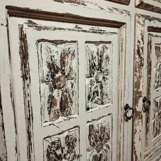 Ristrutturazione credenza vintage