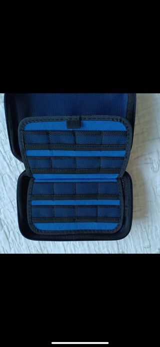 Nintendo DSi XL + Juegos + Funda, Cargador y lápiz