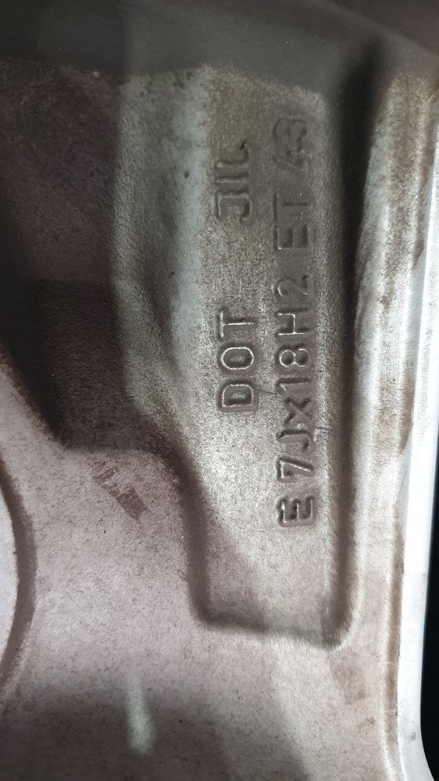 LLANTAS 18" ORIGINALES AUDI Q3 S LINE