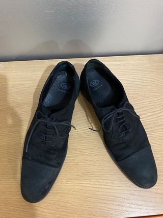 Zapatos de piel en ante negro talla 44